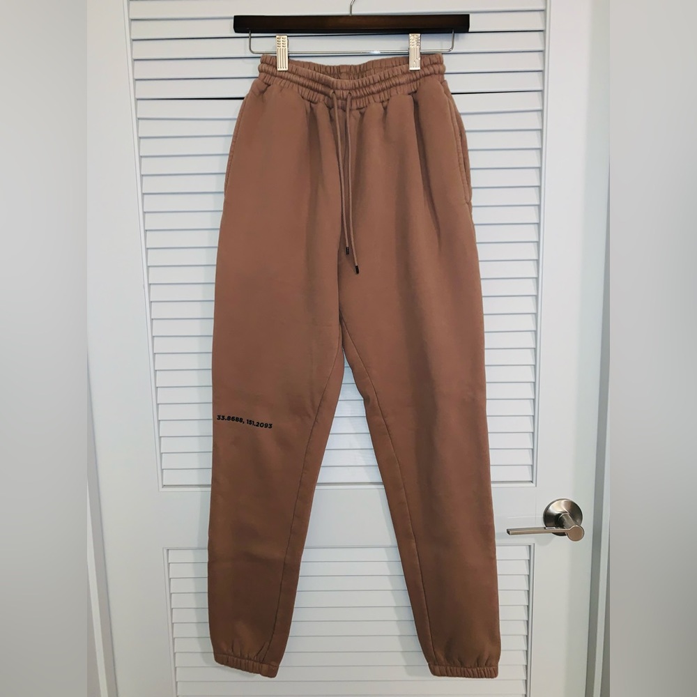 Meshki Charlie Unisex Cozy Jogger - Mocha